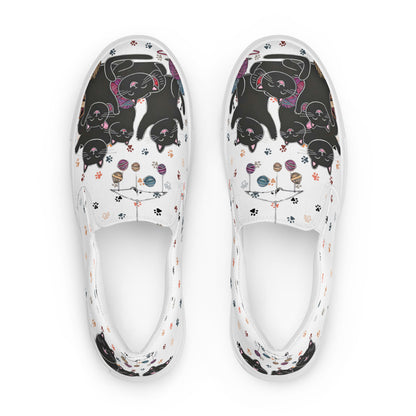 whimsical felines Women’s slip-on canvas shoes